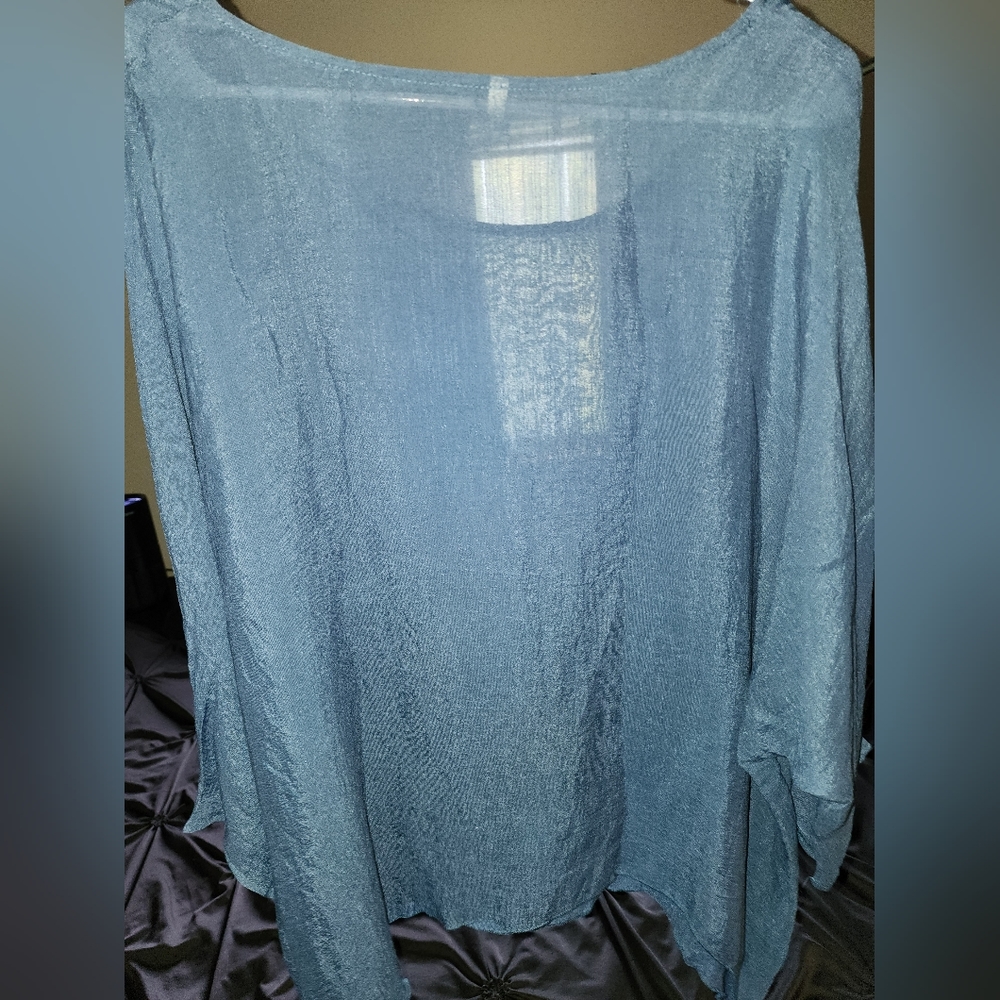 XXL blue batwing peasant top NWOT - Picture 3 of 4